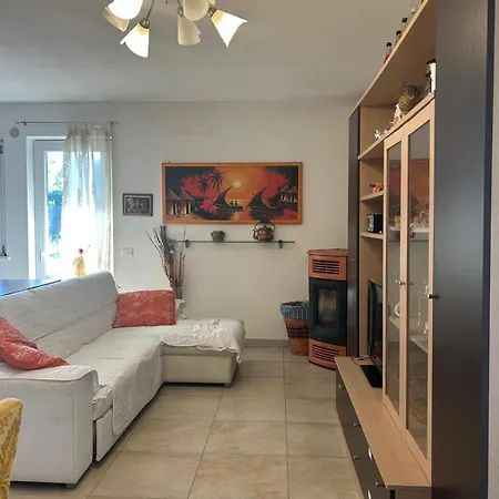Casa Andrea Apartment Ravi